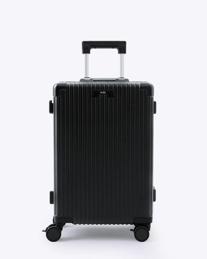 card-only #color_jet black