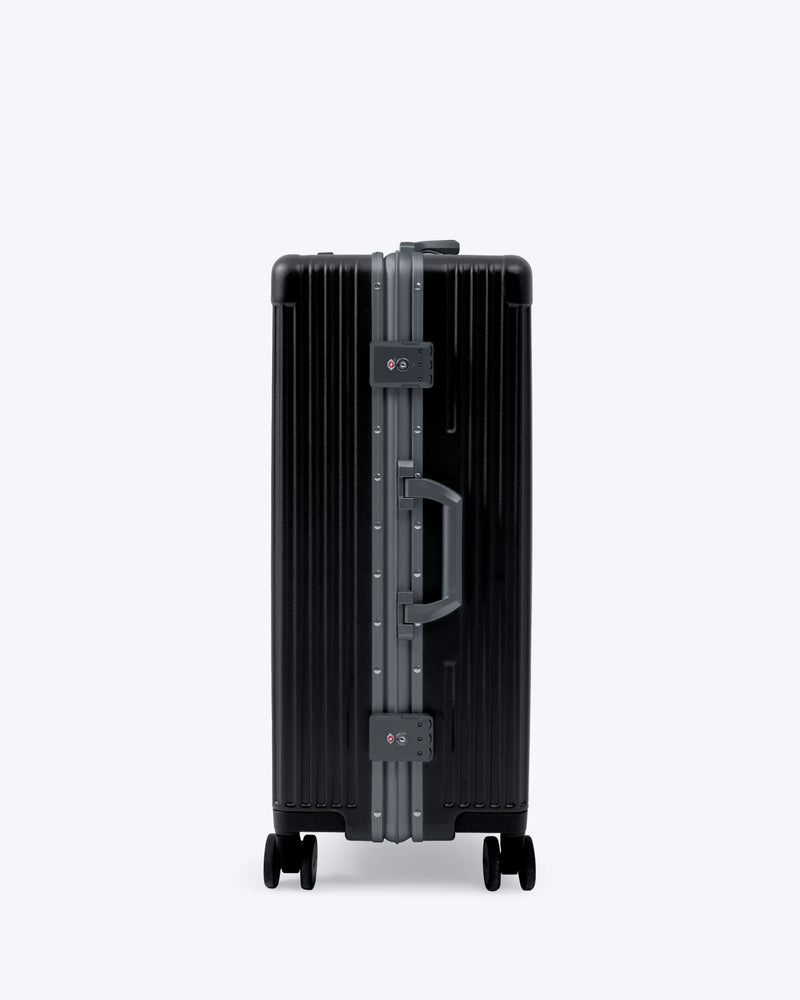 #color_jet black