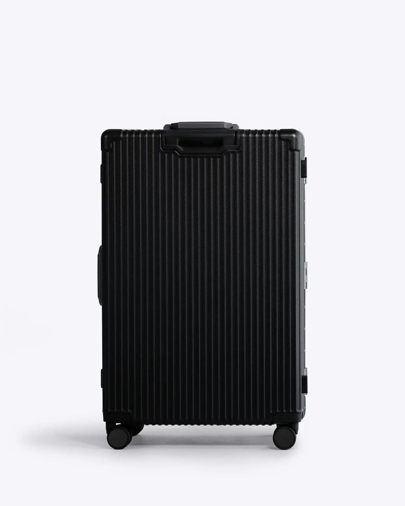 #color_jet black